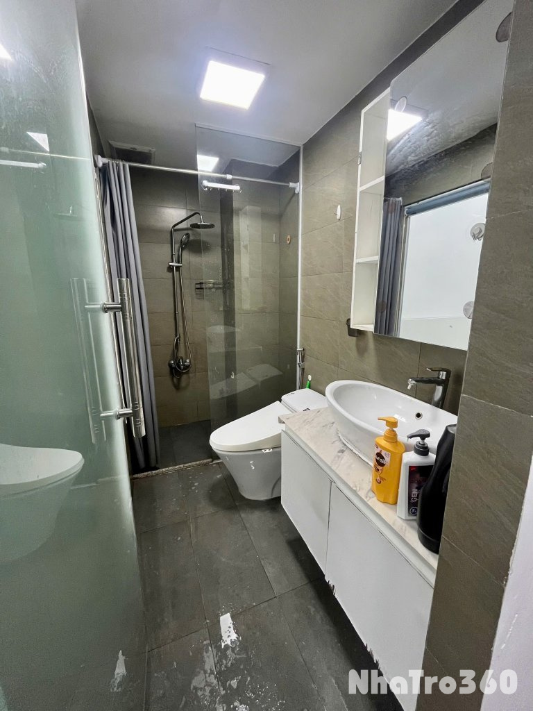 Cho thuê phòng trọ studio có nội thất đường Nguyễn Thanh Tuyền gần sân bay Tân Sơn Nhất.