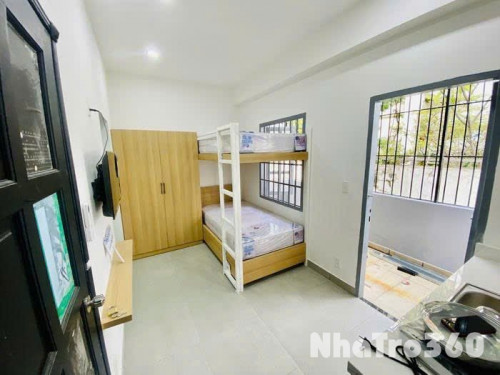 Cho thuê phòng trọ có gác đường Phổ Quang gần sân bay Tân Sơn Nhất.