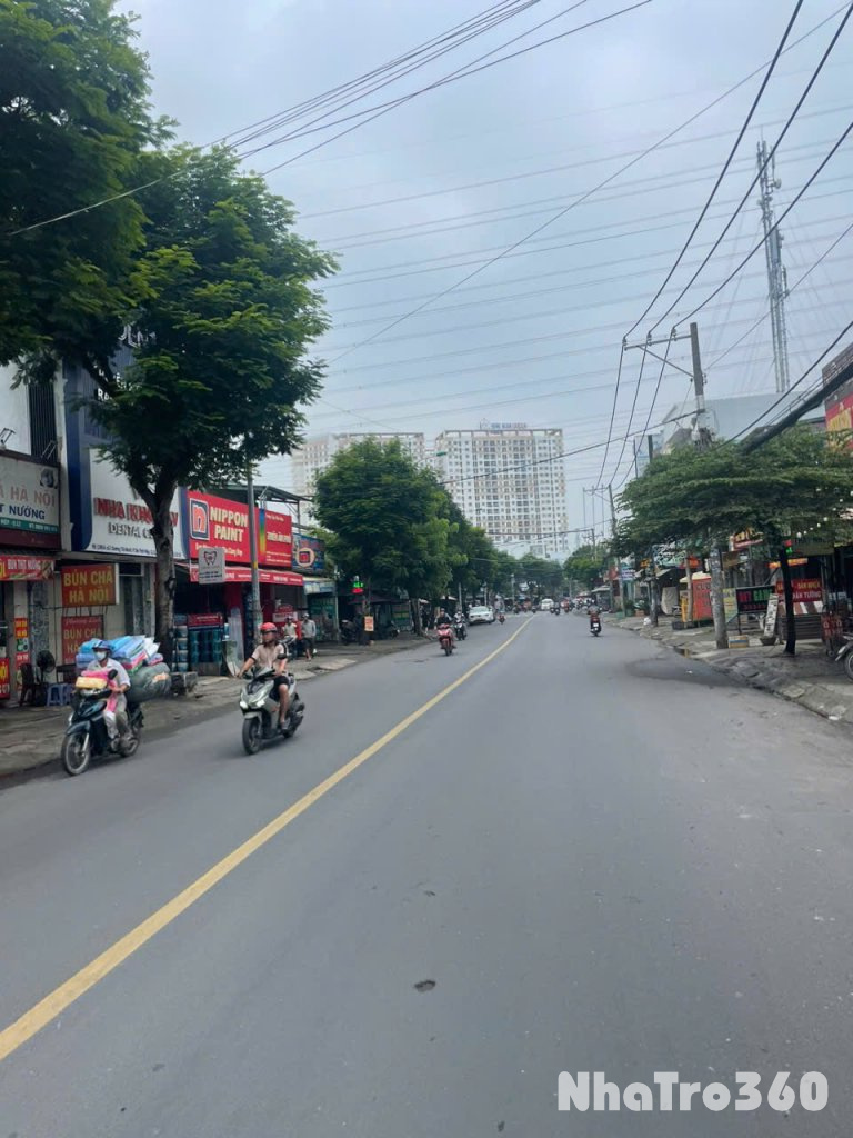 Nhà mặt tiền cho thuê giá rẻ Dương Thị Mười, gần Nguyễn Ảnh Thủ