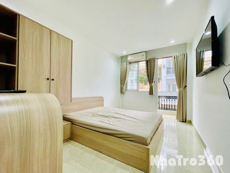 Cho thuê căn hộ quận 1 ban công thoáng