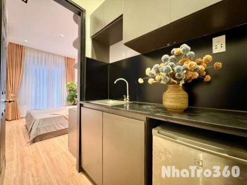 Cho thuê căn hộ 1PN full nội thất gần sân bay TSN