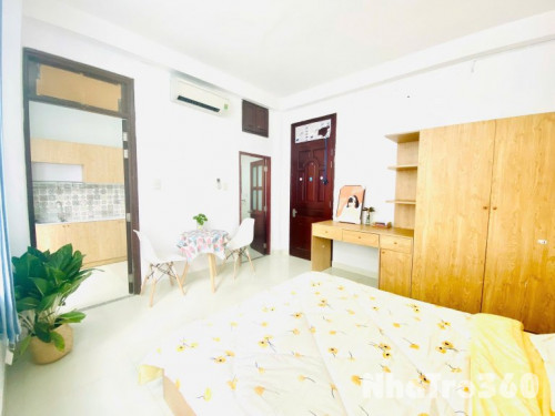 Cho thuê căn studio tách bếp cửa sổ thoáng Q1, gần chợ Thái Bình, nhà khách Phương Nam, Nowzone,...