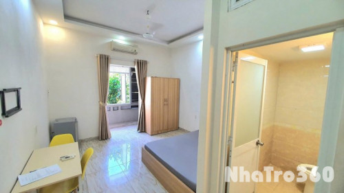 Cho thuê căn studio ban công tách bếp giá siêu hạt dẻ Q1, gần chợ Bến Thành, Bùi Viện, cầu Ông Lãnh, Pullman,....