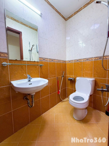 Cho thuê căn hộ Studio Ban công rộng 40m2 ngay khu Trung Sơn gần ĐH Tôn Đức Thắng, RMIT, vòng xoay Trung Sơn