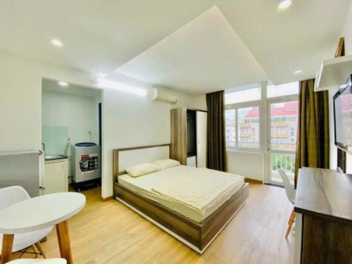 Cho thuê studio ban công, máy giặt riêng, gần Đh Rmit, Đh Tôn Đức Thắng, Lotte Q7,...