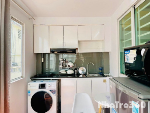 CĂN HỘ 1PN BAN CÔNG QUẬN 1 FULL NỘI THẤT