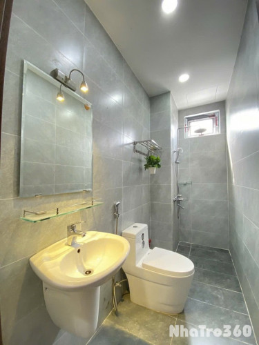 CĂN HỘ TÁCH BẾP QUẬN 1 - BAN CÔNG THOÁNG