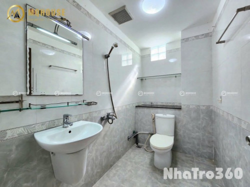 CĂN HỘ CÓ BAN CÔNG FULL NỘI THẤT NGAY TÂN BÌNH