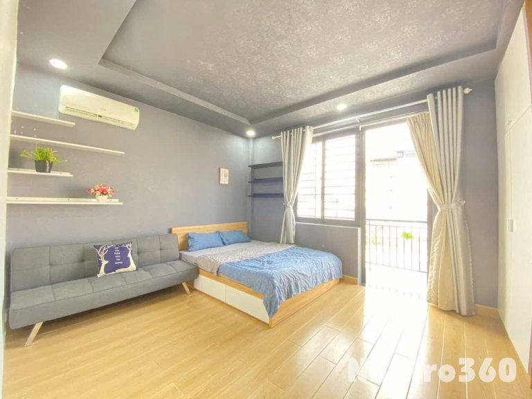 CĂN HỘ TÁCH BẾP QUẬN 1 - BAN CÔNG THOÁNG