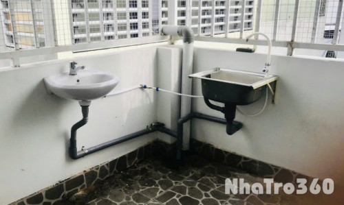 Phòng Ban Công siêu rộng siêu rẻ