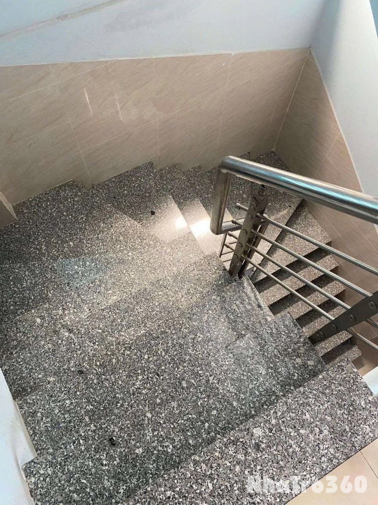 Cuối tháng trả phòng cần pass nhanh