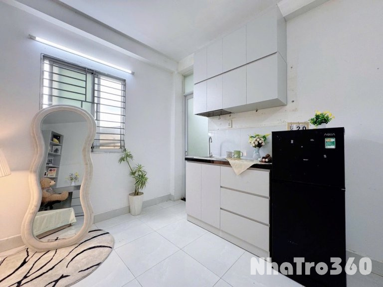 Studio Cửa Sổ Trời Full Nắng Ngay Ngã 4 Bảy Hiền