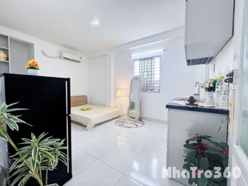 Studio Cửa Sổ Trời Full Nắng Ngay Ngã 4 Bảy Hiền