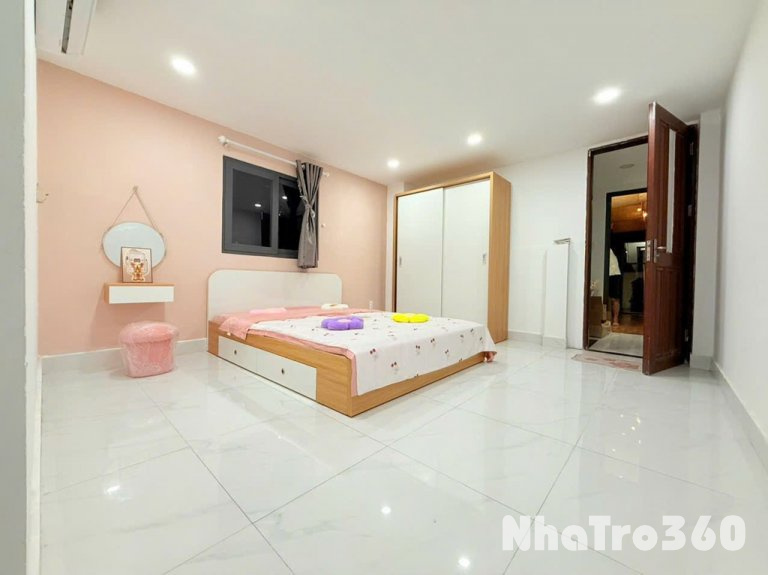 Cho thê căn hộ 1PN ban công quận 1, full nội thất