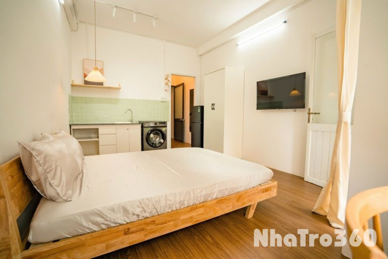 Cho thuê căn hộ ban công quận 1 full nội thất