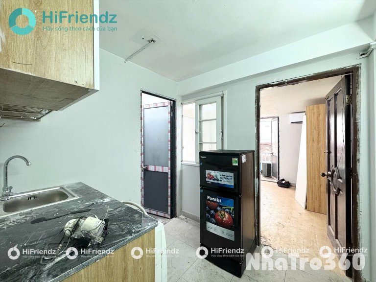 Cho thuê chdv 1PN ban công thoáng Q10, gần Vạn Hạnh Mall, nhà hát Hòa Bình, Đh Huflit, Đh Bách Khoa, Đh Hoa Sen,...