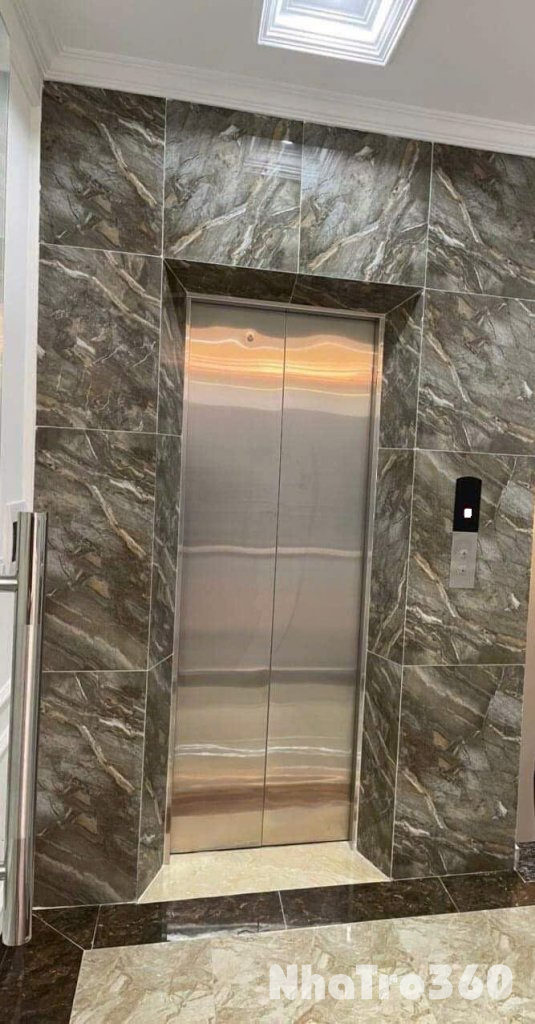 Nhà tôi cho thuê Nhà hàng, VP, KD, 100m2_ 5T; vỉa hè, Duy Tân-31 Tr