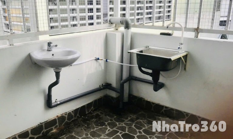 Phòng Ban Công siêu rộng siêu rẻ