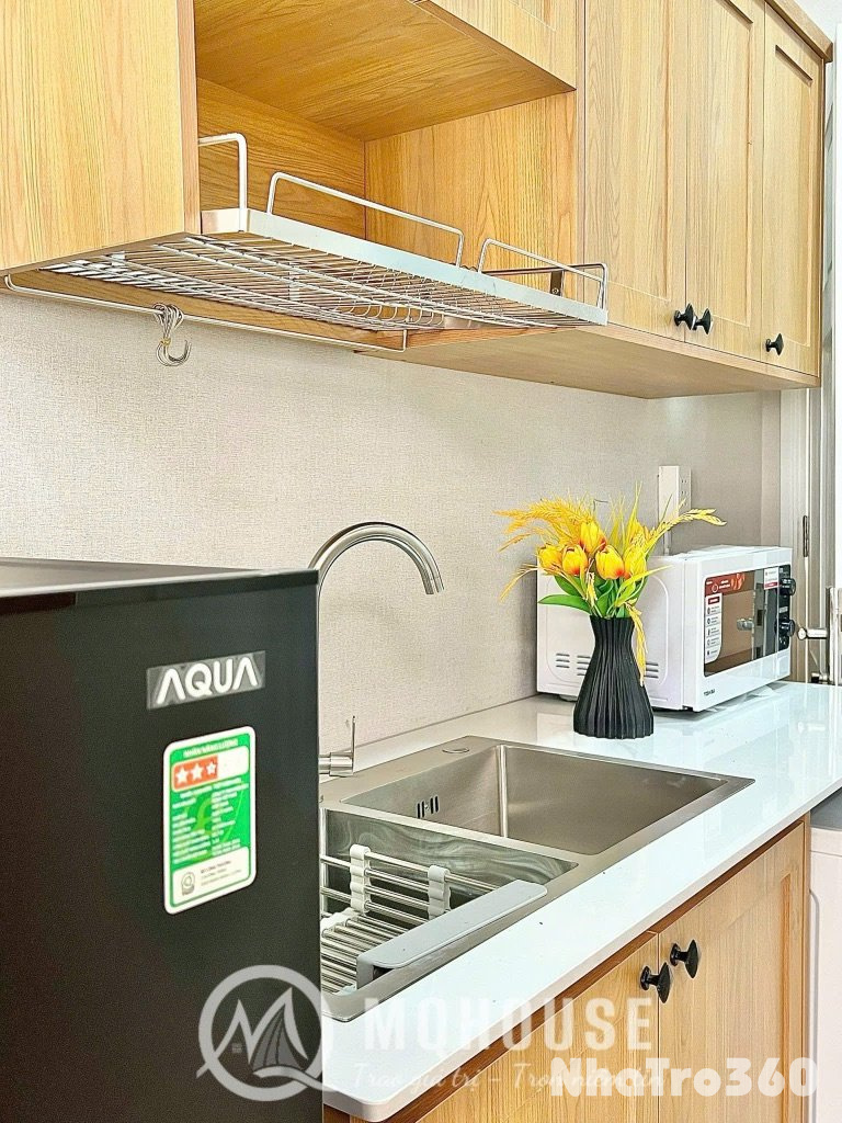 Cho thuê Studio cửa sổ lớn gần sân bayTSN,Tân Binh