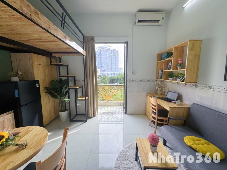 Cho thuê Duplex ban công gần sân bay Tân Sơn Nhất