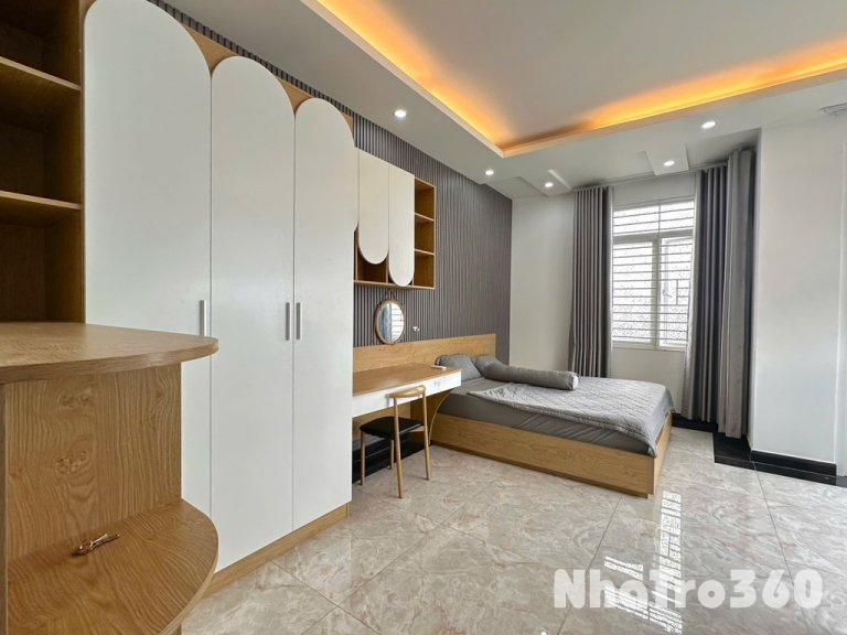 Cho thuê phòng chdv ban công 35m2 đường bắc hải