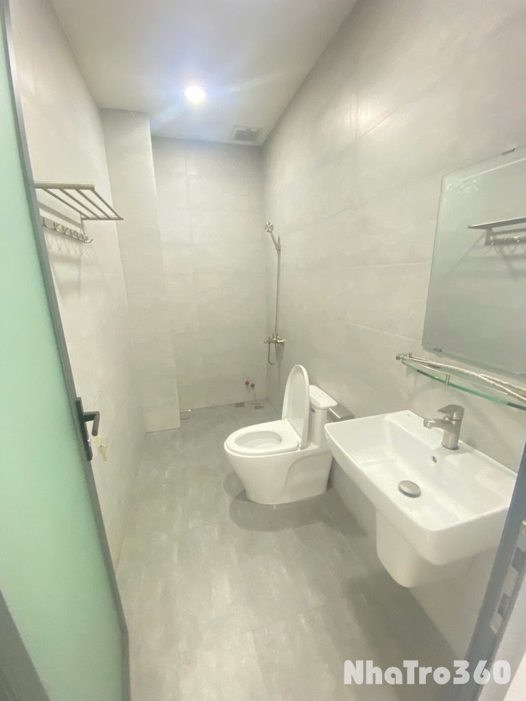 Full nội thất, cửa sổ, tự do, giá rẻ