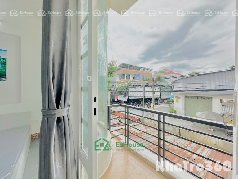 Full nội thất, bancol, tách bếp, 1 phòng ngủ