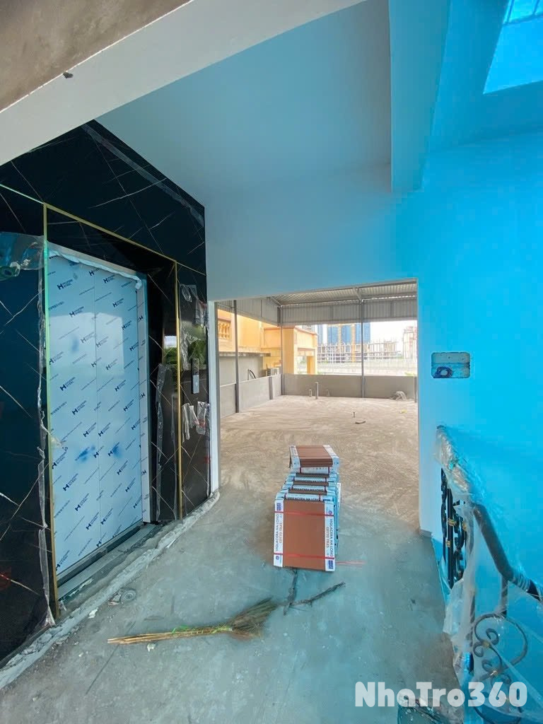 Mình cho thuê nhà lô góc, mới, 104m2_ 5T; vỉa hè, Nam Trung Yên-34 Tr