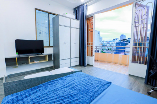 Cho thuê Studio ban công lớn siêu thoáng Q1, gần cầu Nguyễn Văn Cừ, Đh Sài Gòn, Đh KHTN, Đh Sư Phạm, Nowzone,...