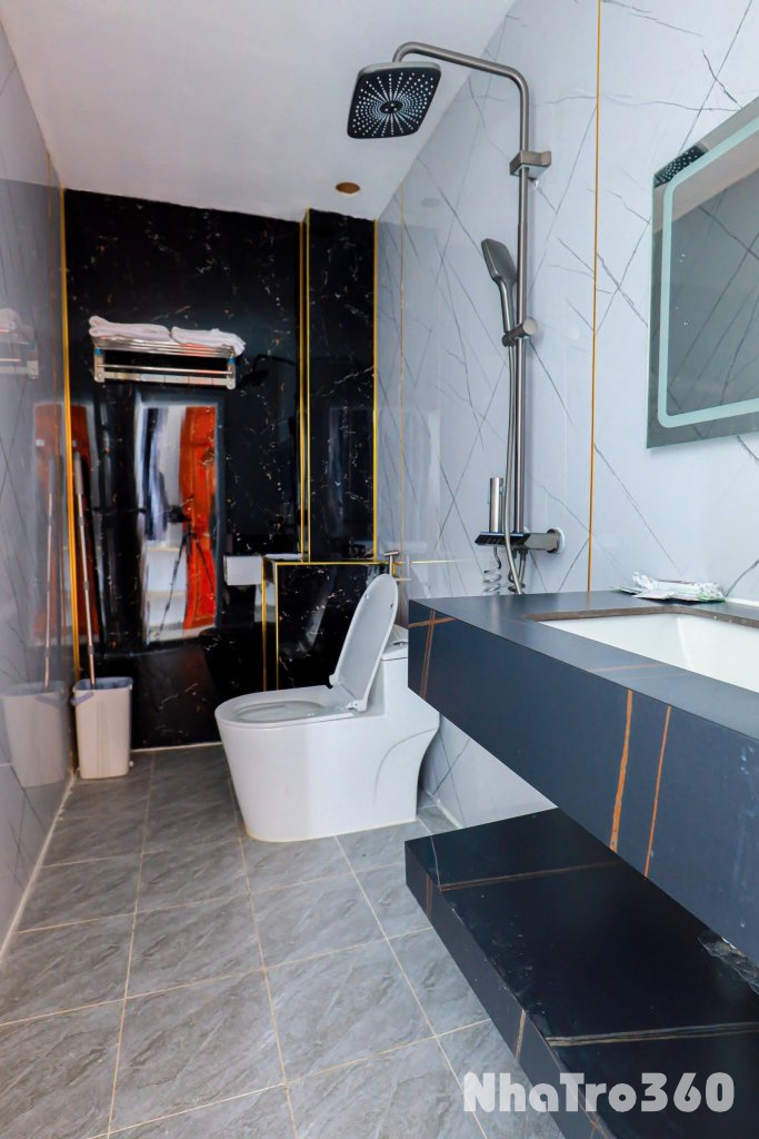 Cho thuê Studio ban công lớn siêu thoáng Q1, gần cầu Nguyễn Văn Cừ, Đh Sài Gòn, Đh KHTN, Đh Sư Phạm, Nowzone,...