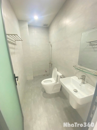Full nội thất, cửa sổ, tự do, giá rẻ