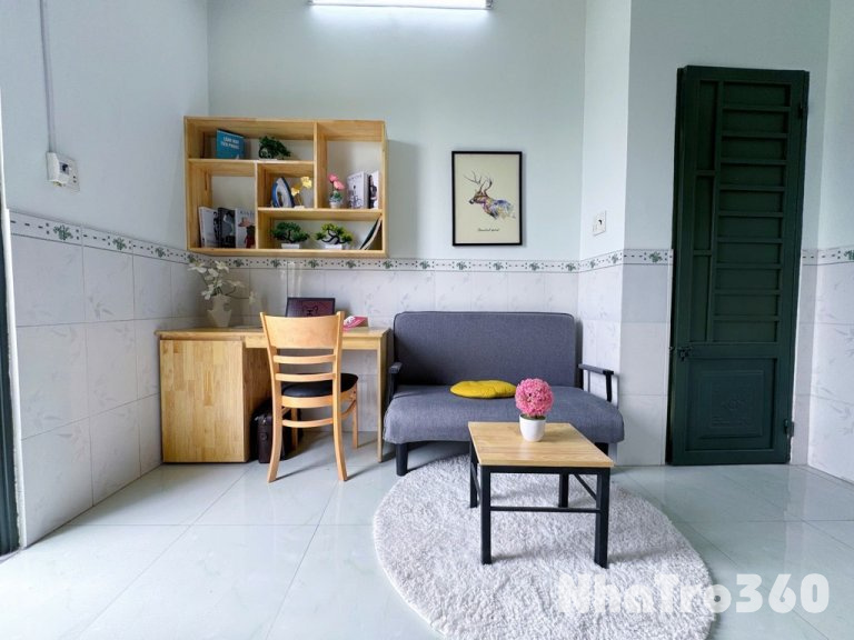 CĂN HỘ GÁC LỬNG BAN CÔNG NGAY TÂN BÌNH