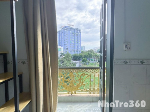 CĂN HỘ GÁC LỬNG BAN CÔNG NGAY TÂN BÌNH