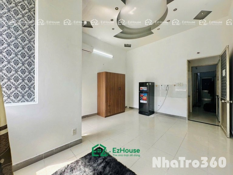 Full nội thất, ban công, tách bếp, giá rẻ