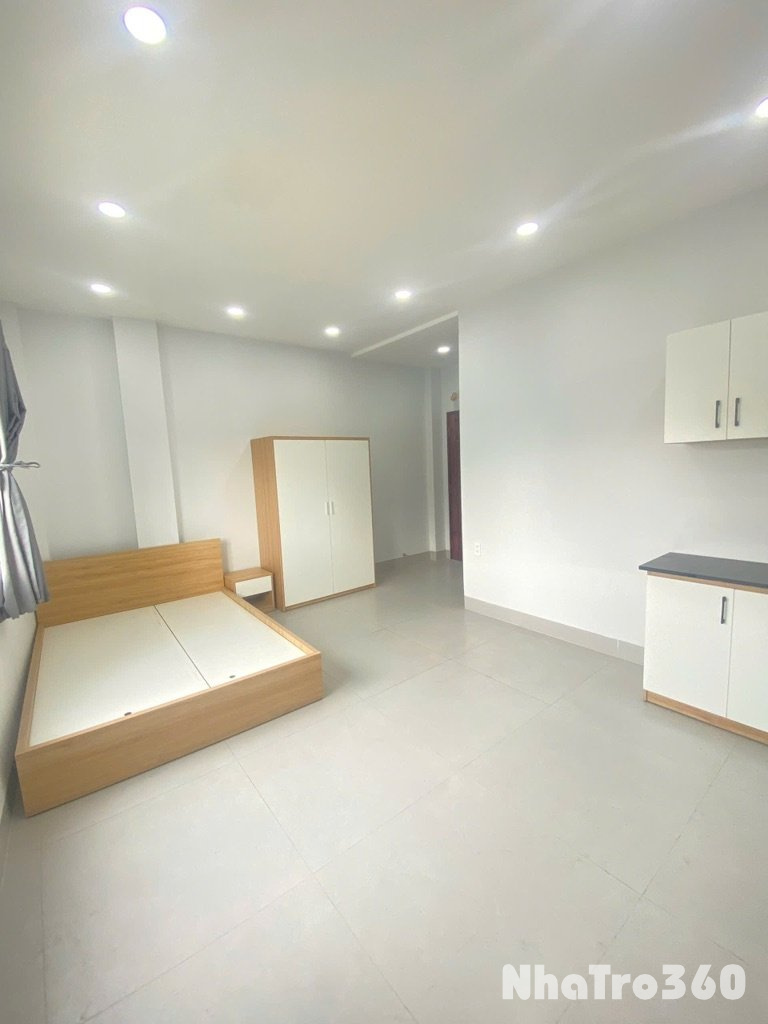 Full nội thất, cửa sổ, tự do, giá rẻ
