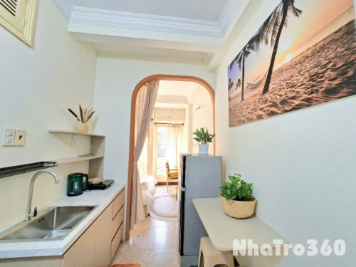 Studio tách bếp full nội thất Q1, gần chợ Bến Thành, Bùi Viện, Pullman, cầu Nguyễn Văn Cừ, cầu Ông Lãnh,...
