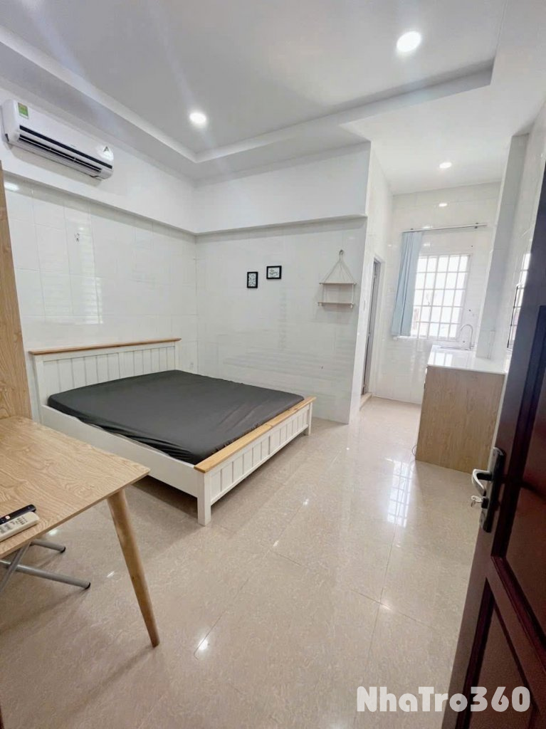 Cho thuê phòng trọ studio có nội thất đường Cửu Long gần sân bay Tân Sơn Nhất.