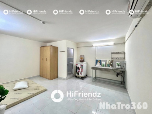 Full nội thất, studio, cửa sổ, giá rẻ