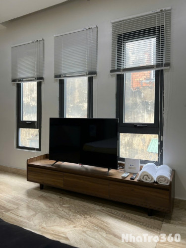 Võ Văn Kiệt Q1 - Studio cửa sổ thoáng full nội thất ngay trung tâm thành phố.        