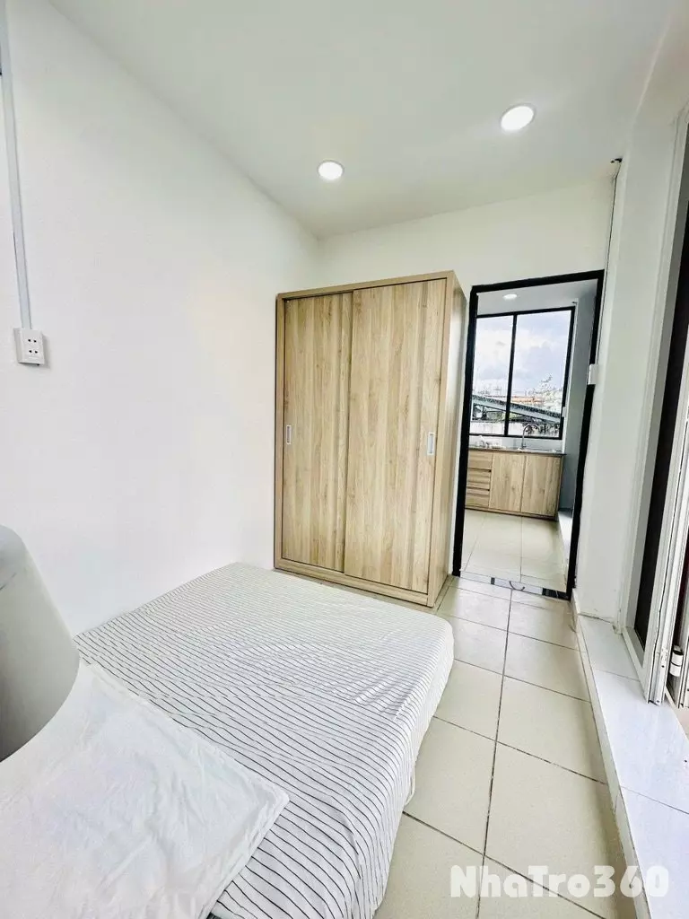 Căn hộ 2 phòng ngủ rộng 45m2 quận 1 gần Bùi viện