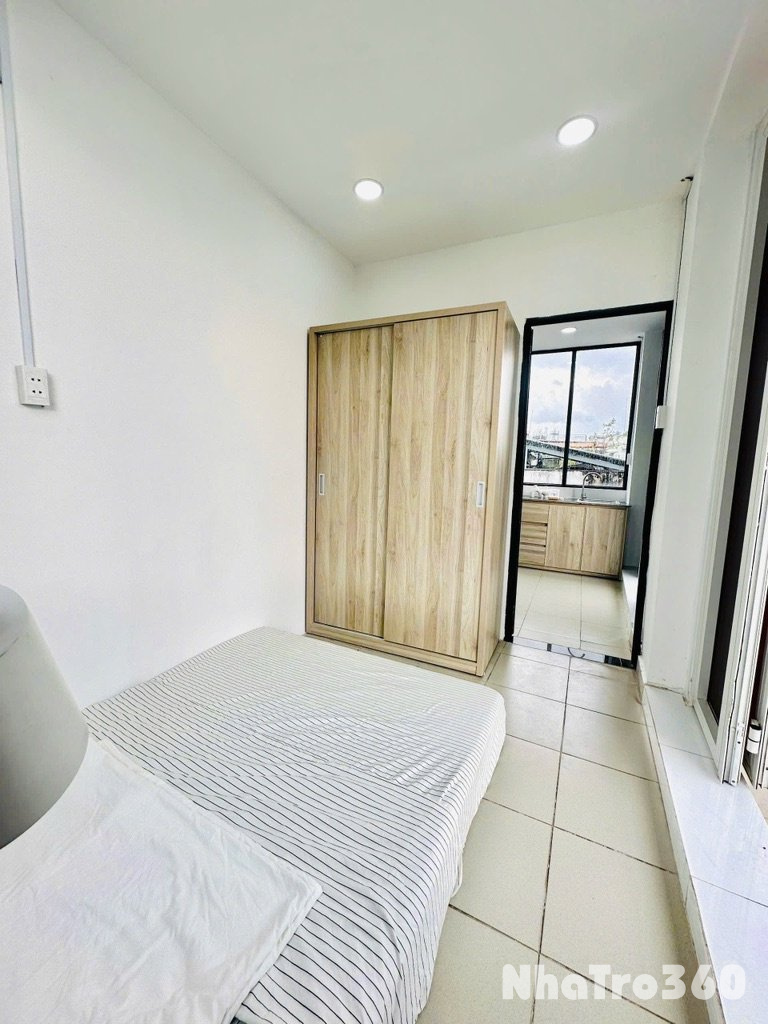 Căn hộ 2 phòng ngủ rộng 45m2 quận 1 gần Bùi viện