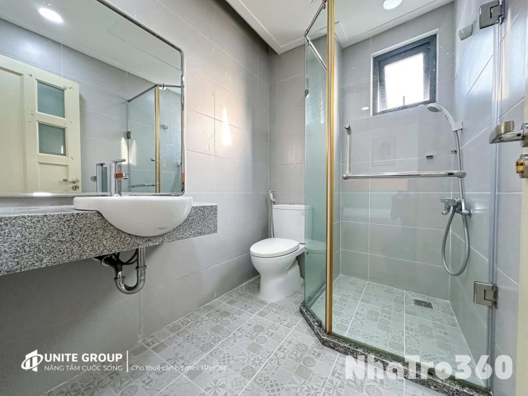 🏡 Cho thuê căn hộ Q10, đường CMT8, gần Công Viên Lê Thị Riêng, Vòng Xoay Dân Chủ, Chợ Hoà Hưng