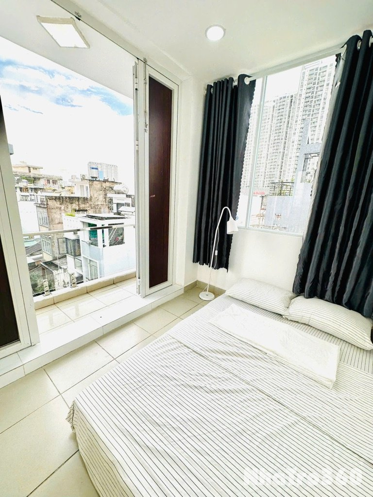 Căn hộ 2 phòng ngủ rộng 45m2 quận 1 gần Bùi viện