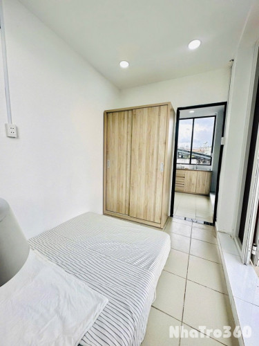 Căn hộ 2 phòng ngủ rộng 45m2 quận 1 gần Bùi viện