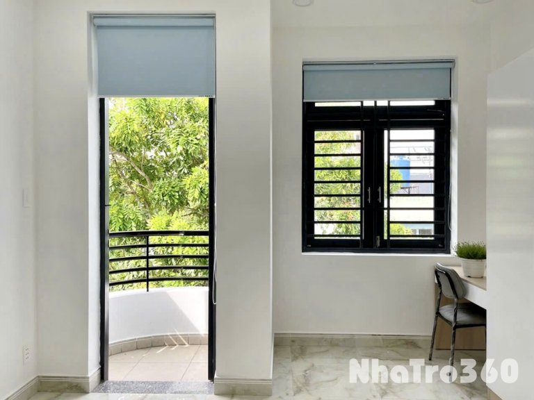 Cho thuê căn hộ ban công quận 1 full nội thất