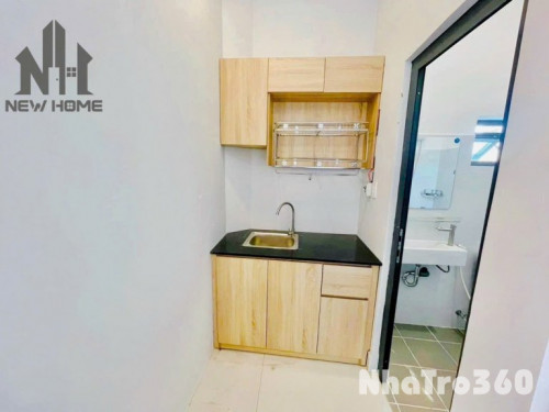 Phòng studio ban công 30m2 quận 10 đường 3/2