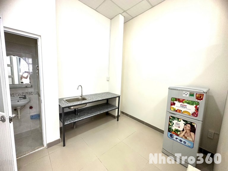 🏡 Cho thuê căn hộ Q10, đường Bà Hạt, gần ĐH Kinh Tế, ĐH Hoa Sen, Vạn Hạnh Mall, Nhà Thờ Đồng Tiến