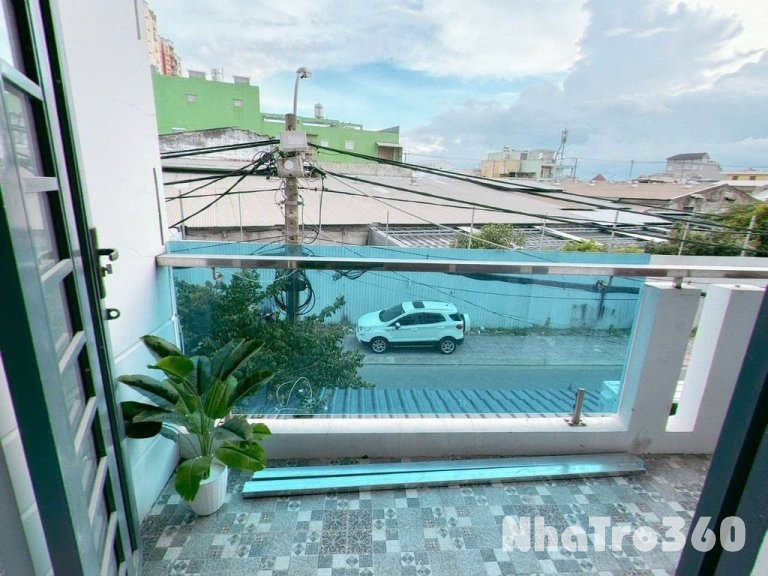 Full nội thất, ban công, tách bếp, tự do, giá rẻ