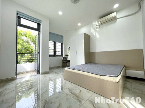 Cho thuê căn hộ ban công quận 1 full nội thất