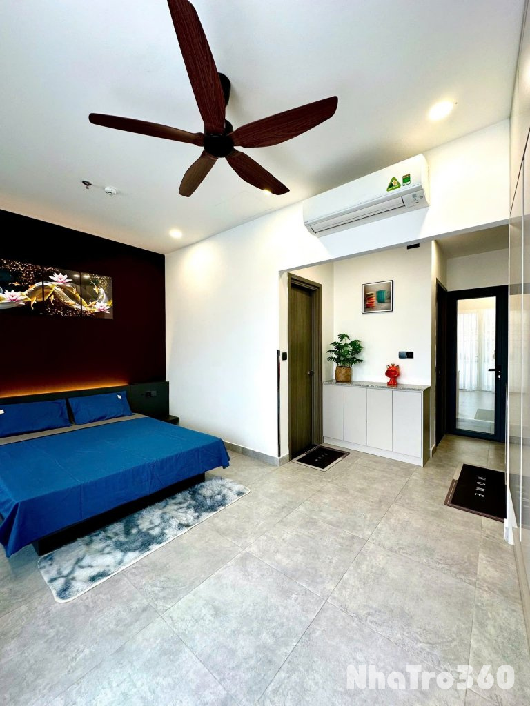 Cho thuê căn hộ Studio Ban công ĐẸP Q4 gần cầu Ông Lãnh, cầu Calmette, cầu Nguyễn Văn Cừ